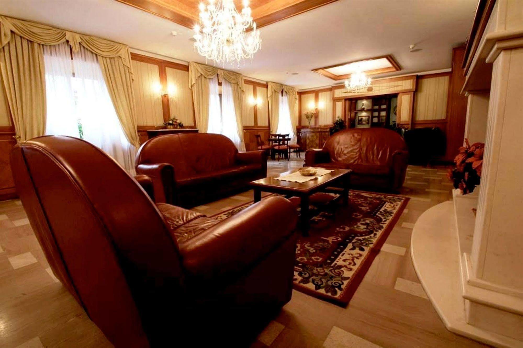 Grande Albergo Roccaraso Eksteriør bilde